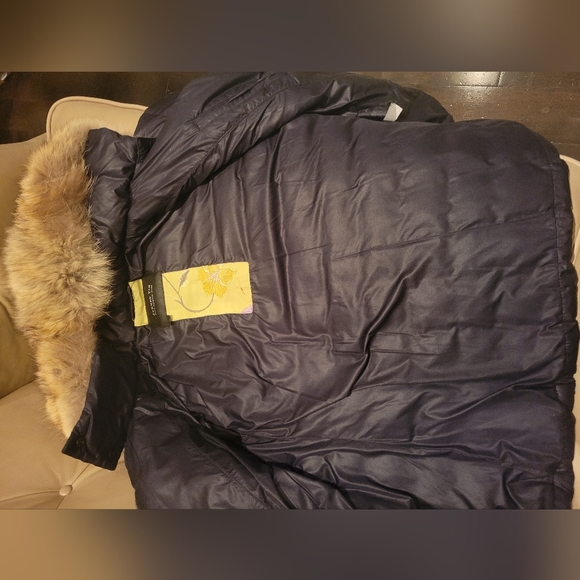 SOLD Johnny Yiu Down Jacket - Picture 5 of 6